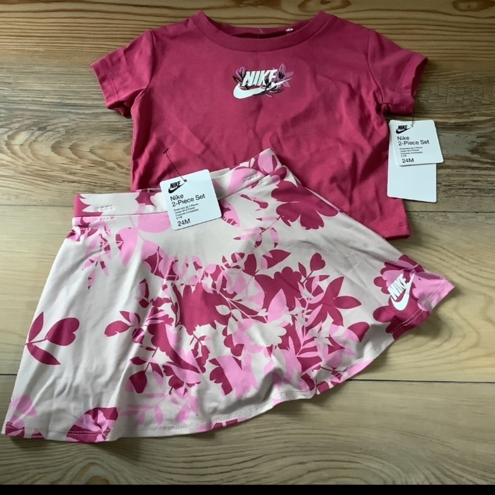 Nike Girls Tee & Skort Set Size 24M(NWT)~PRICE IS FIRM~